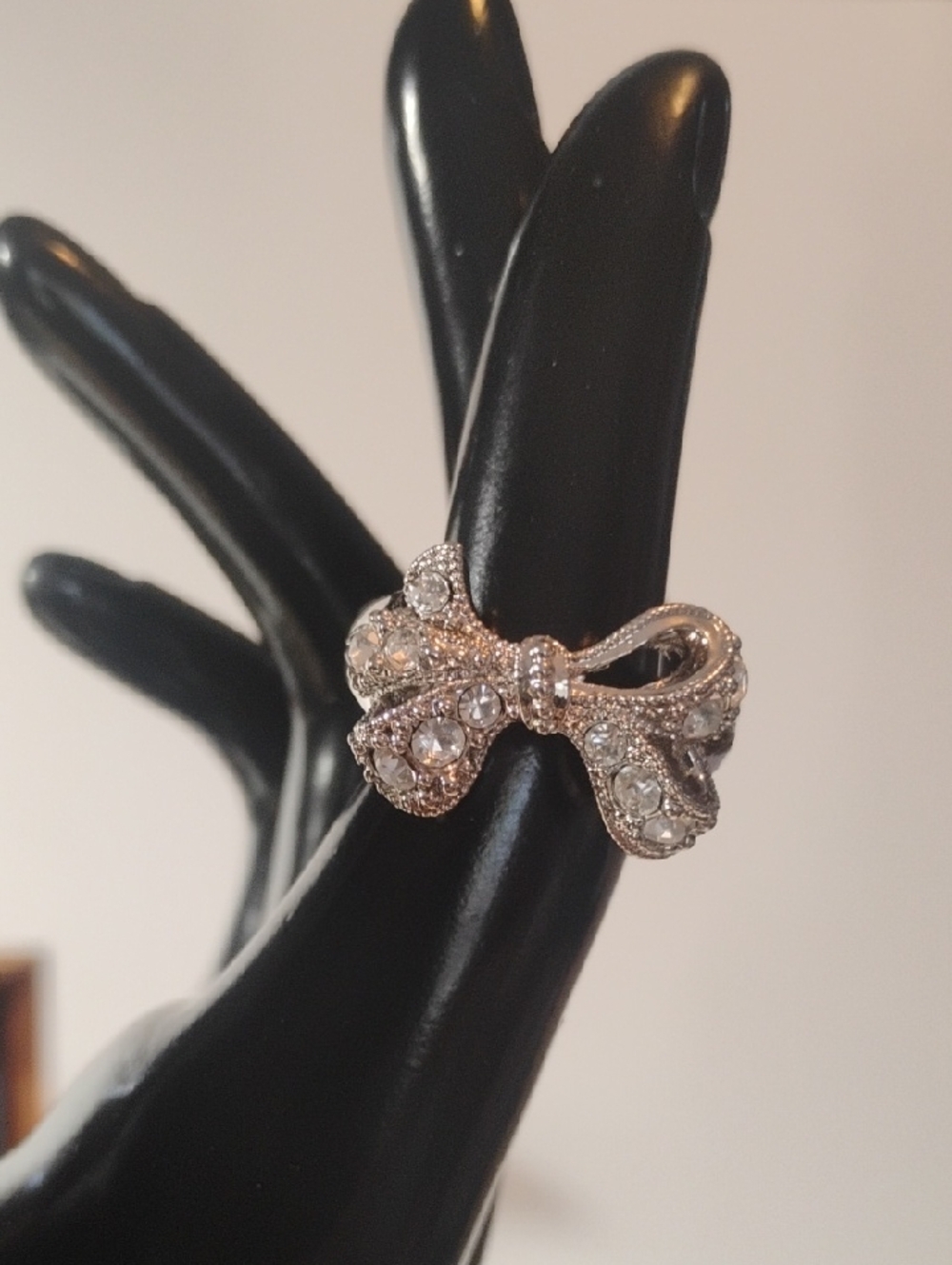 Vintage NVC Silver Now Ring With Stones/Crystals Size 6